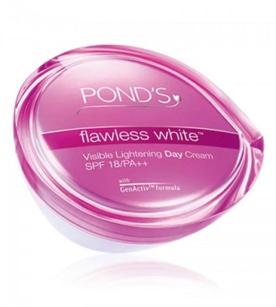 Ponds Flawless White 100% Package Free Shipping in Pakistan